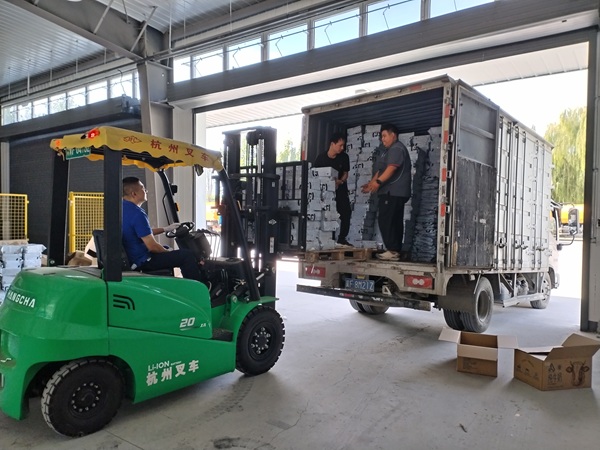 7012eec4a15db3f885270bc704bb331.jpg 7012eec4a15db3f885270bc704bb331.jpg