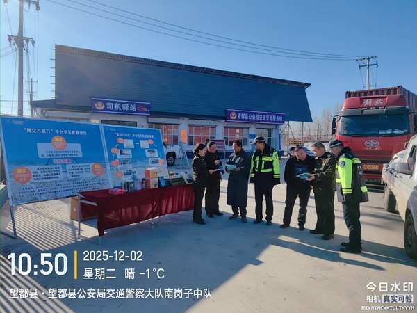 服務(wù)1.jpg 服務(wù)1.jpg